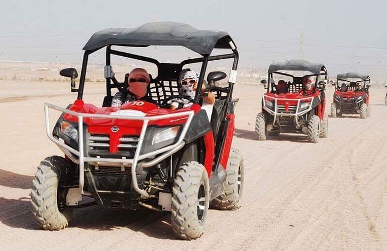 Private Buggy Tour in El Gouna am Morgen mit Kamelreiten