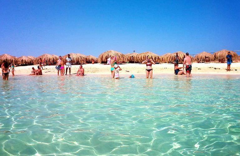 Ausflug von El Gouna zur Paradies Insel mit dem Boot 