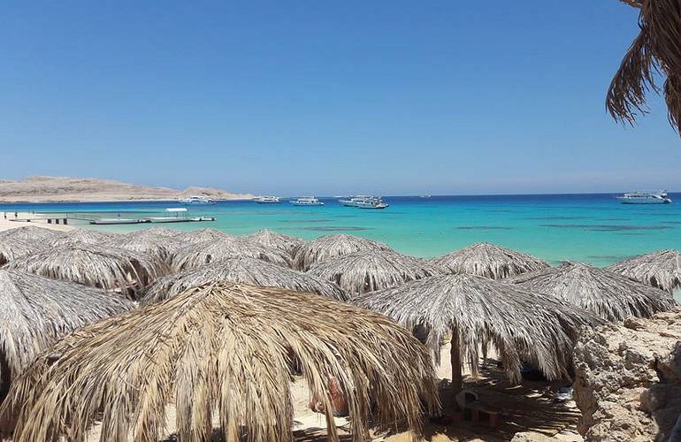 Ausflug von El Gouna zur Paradies Insel mit dem Boot 