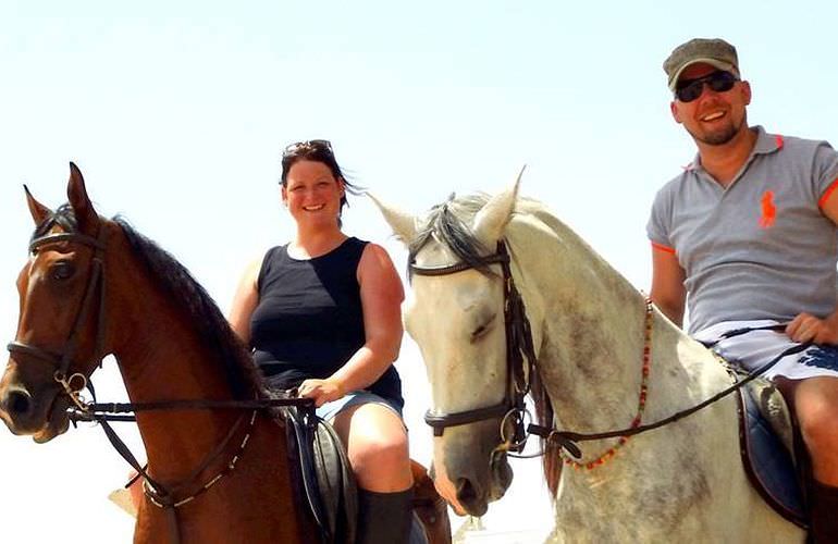 Pferde Reiten in El Gouna : Reiten am Strand oder in der Wüste