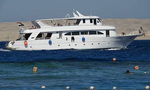 Private Yachten chartern mit Insel-Ausflug von El Gouna aus