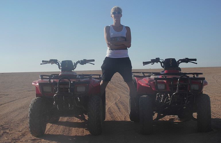 Privates Quad-Abenteuer am Strand bei Sonnenuntergang ab El Gouna