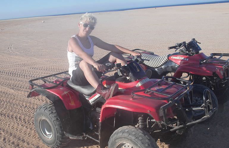 Privates Quad-Abenteuer am Strand bei Sonnenuntergang ab El Gouna