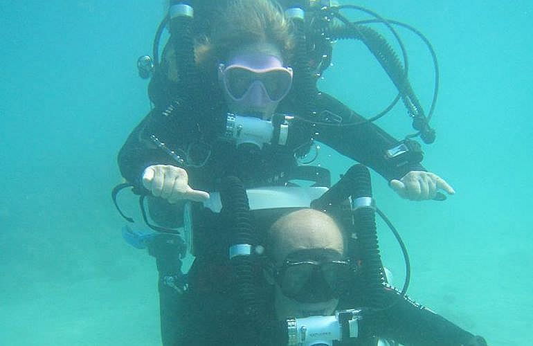 Fun Diving El Gouna - Ganztägige Tauchfahrt mit 2 Tauchgängen