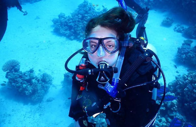 Fun Diving El Gouna - Ganztägige Tauchfahrt mit 2 Tauchgängen